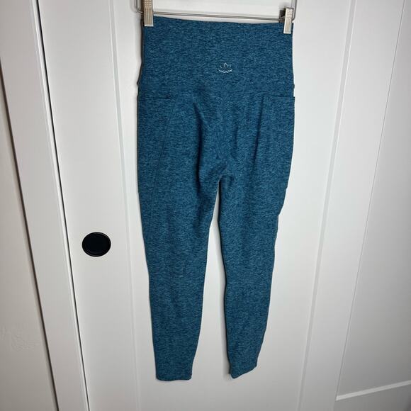 Beyond Yoga Teal Blue Space Dye High Rise Pocket 7/8 Leggings Size Small - Picture 5 of 5